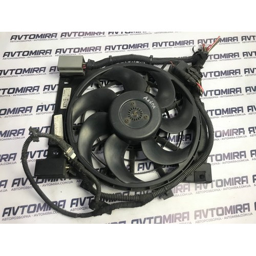 Вентилятор радиатора кондиционера Opel Astra H 2004-2010 13147279